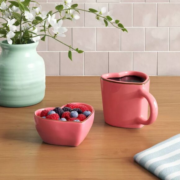 TARGET THRESHOLD VALENTINE'S DAY HEART MUG PINK 1CT - Picture 3 of 5